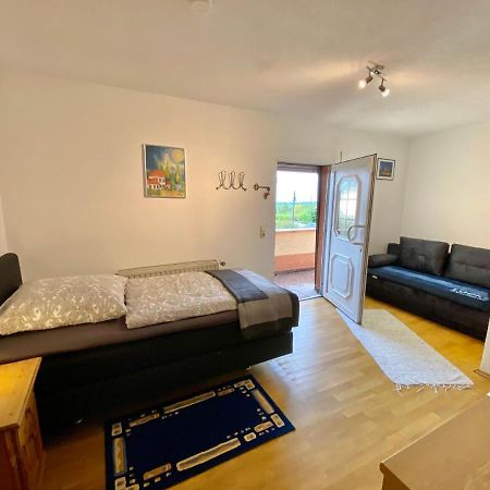 Ferienwohnung Suedpfalzblick Burrweiler Exterior photo